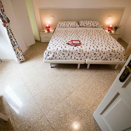 B&B Le Volte Bianche Остуни Экстерьер фото